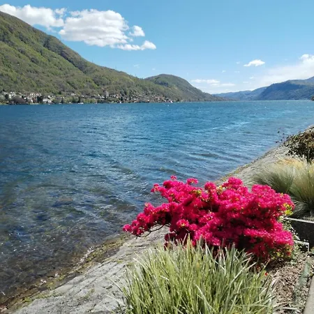 Un Balcone Sul * Omegna