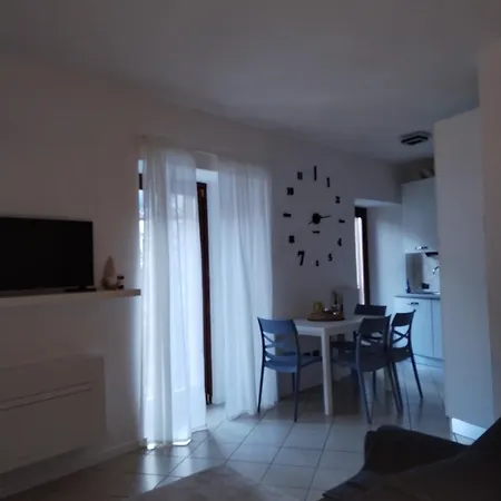 Un Balcone Sul Apartment *