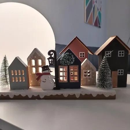 Un Balcone Sul * أومغنا