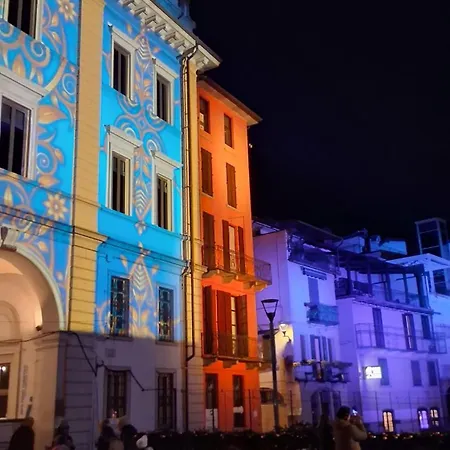 Un Balcone Sul Apartamento Omegna