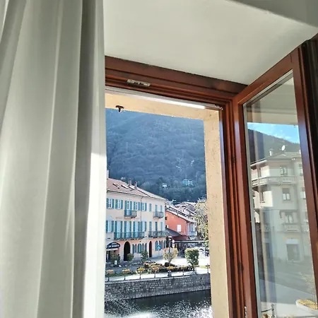 Daire Un Balcone Sul *