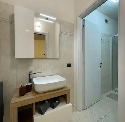 Apartment Un Balcone Sul *